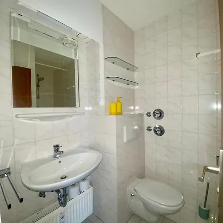 Work&travel We62 - Parkplatz, Netflix, Internet Für 3 Gäste